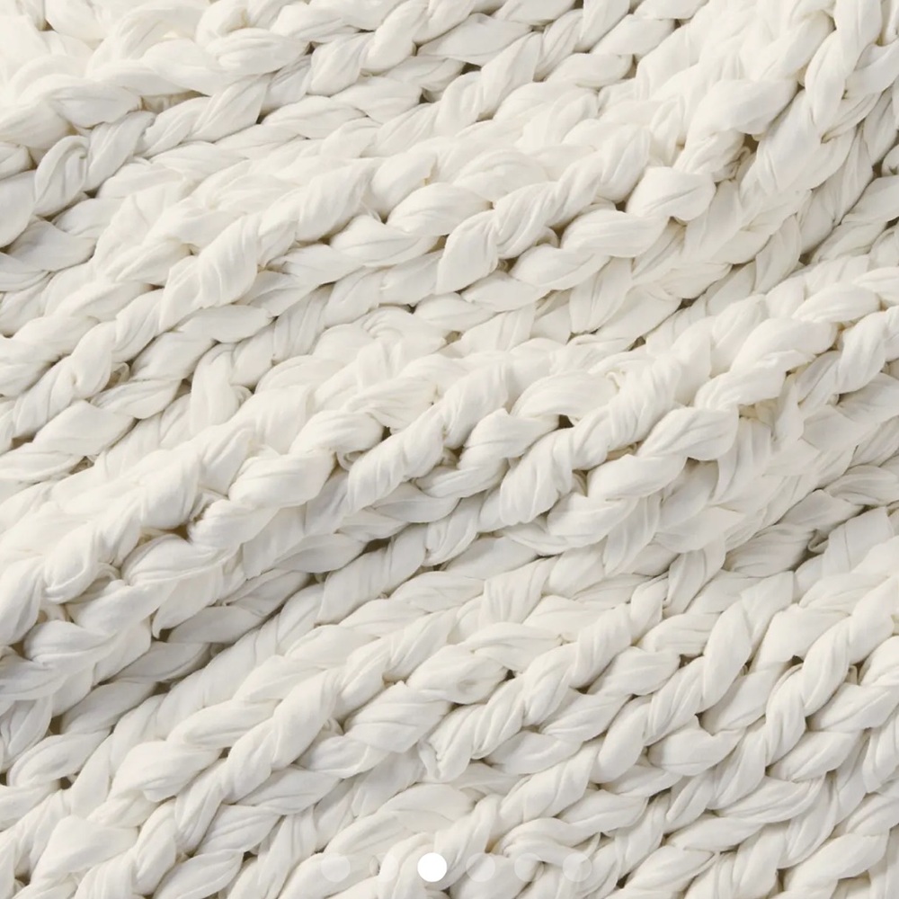 Silk & Snow LIKE NEW hand Knitted Weighted Blanket natural Cream 15 lbs - Picture 3 of 10